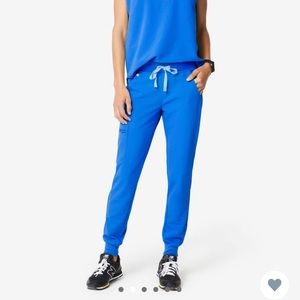 FIGS Royal Blue Zamora™ 2.0 Jogger Scrub Pants- Size L petite. New with tags!
